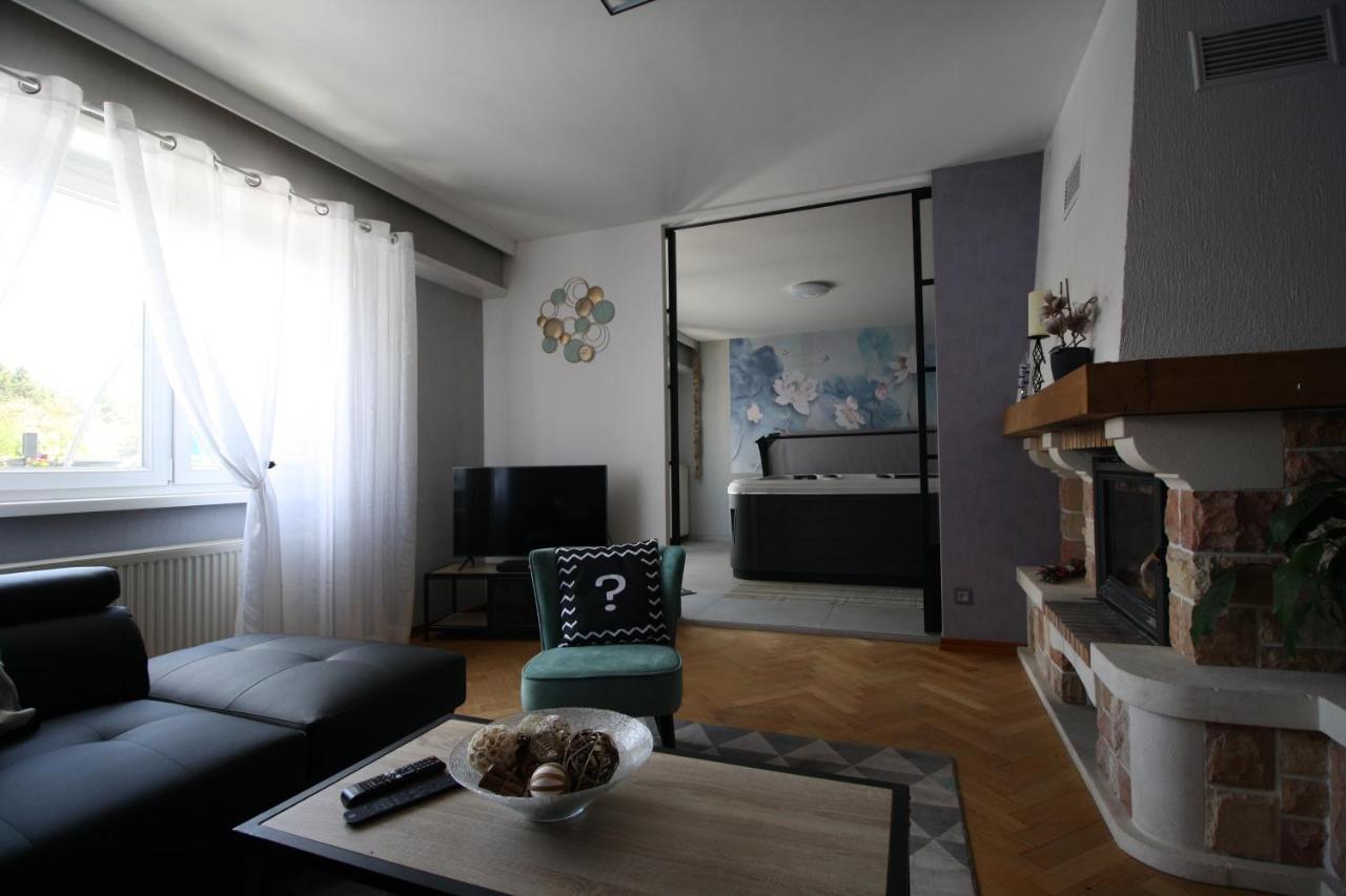 Villa Faby, Jacuzzy Sauna Privatif Saint-Maurice  Kültér fotó